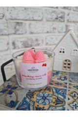 Candles Strawberry Cupcake Çilekli Mum Vanilya Amber Kokulu Hediyelik Dekoratif Soya Mum